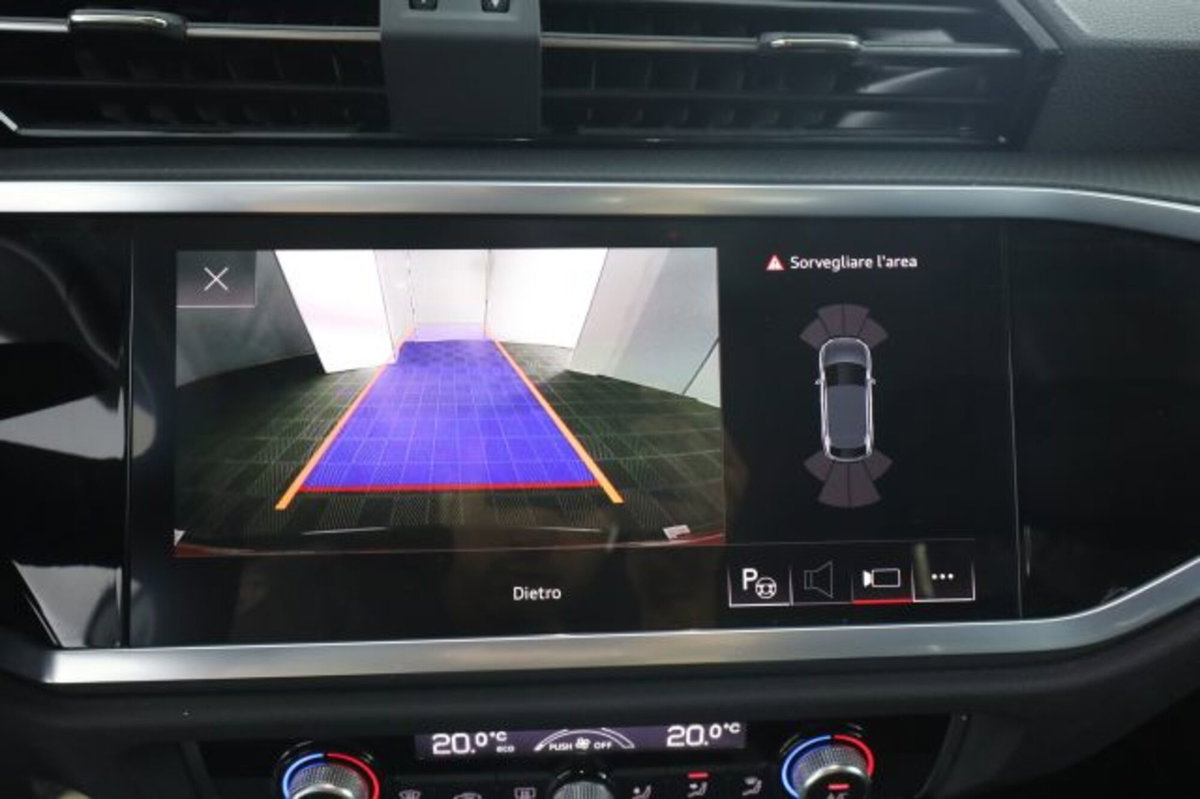 Audi Q3 Sportback 35 TDI quattro S tronic Business Plus (12)