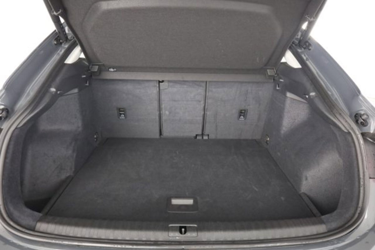 Audi Q3 Sportback 35 TDI quattro S tronic Business Plus (6)