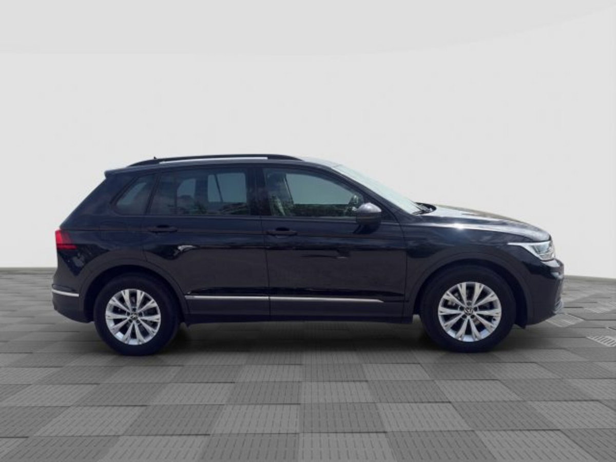Volkswagen Tiguan 2.0 TDI 150 CV SCR DSG 4MOTION Life (6)