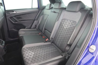 Volkswagen Tiguan 2.0 TDI 150 CV SCR DSG 4MOTION R-Line (3)