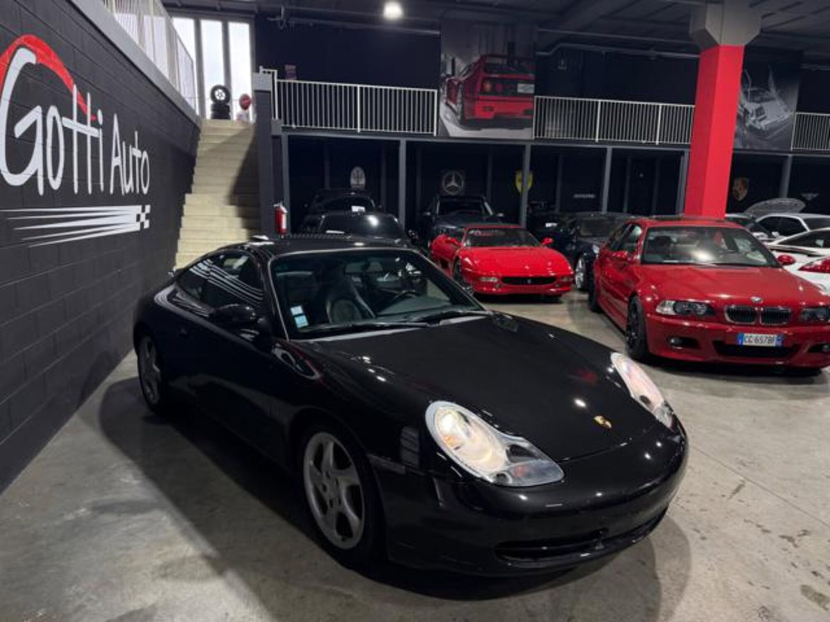 Porsche 911 Coupé Carrera 4 cat (2)