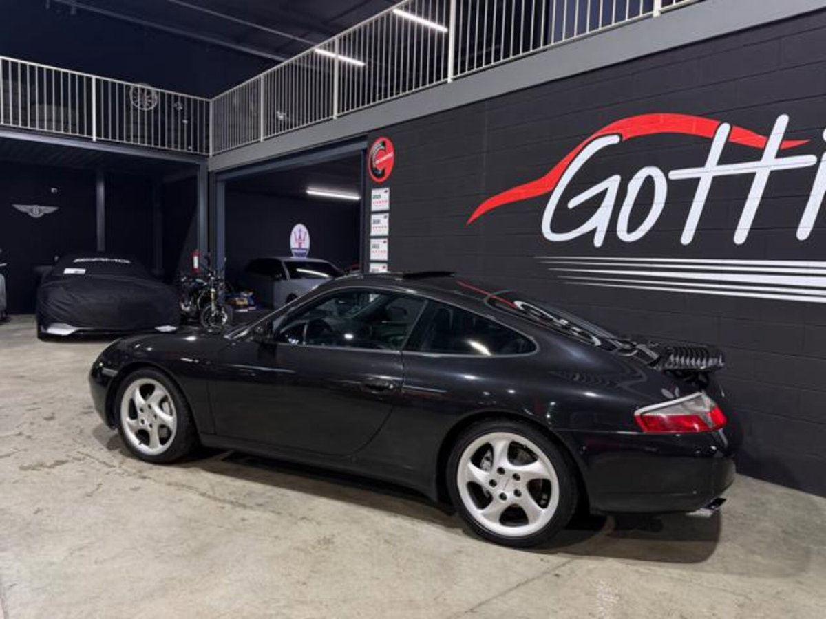 Porsche 911 Coupé Carrera 4 cat (6)