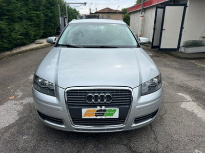Audi A3 Sportback 1.6 16V FSI Attraction (12)
