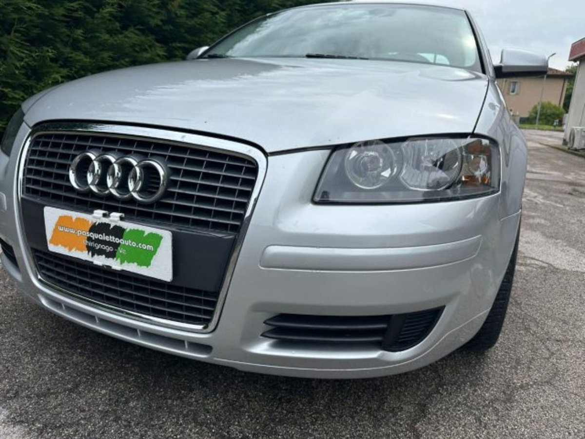 Audi A3 Sportback 1.6 16V FSI Attraction (17)