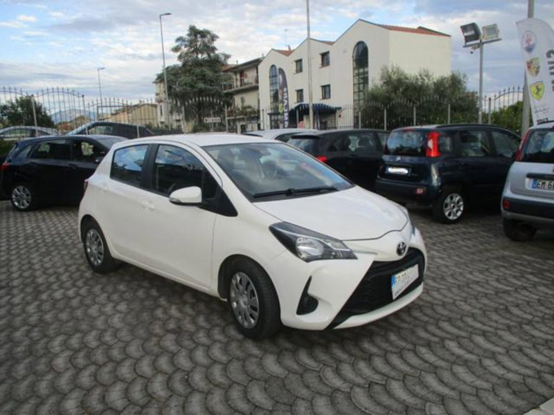 Toyota Yaris 1.0 72 CV 5 porte Cool