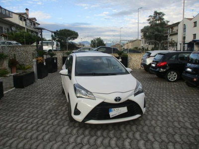 Toyota Yaris 1.0 72 CV 5 porte Cool (2)