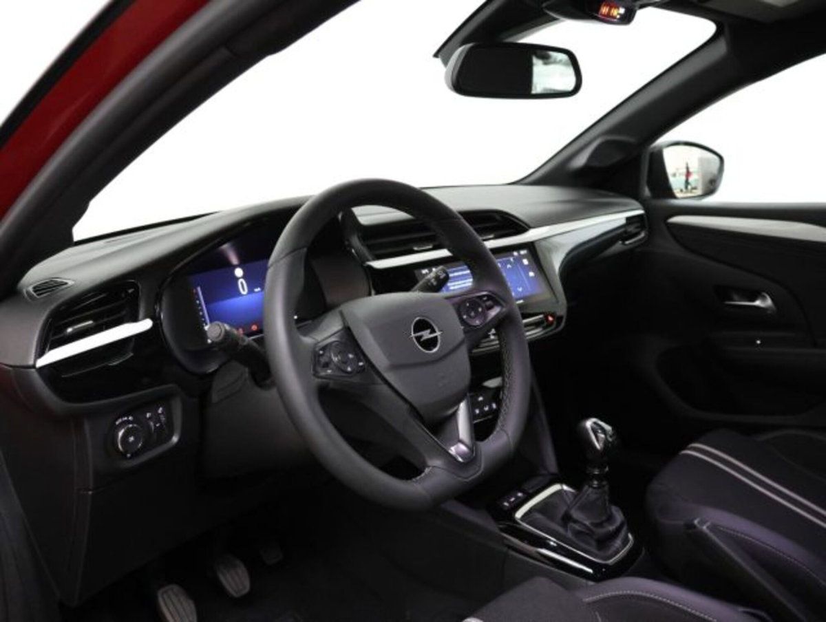 Opel Corsa 1.2 hybrid GS 100cv dct6 (9)