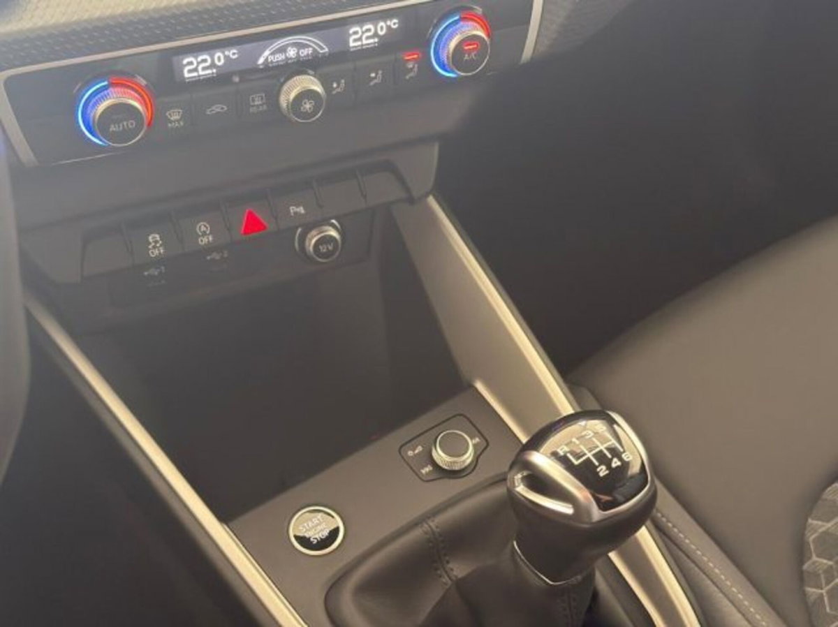 Audi A1 Sportback 30 TFSI S line edition (13)