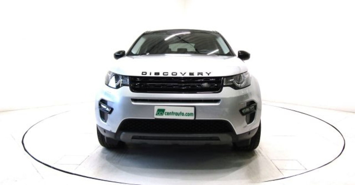 Land Rover Discovery Sport 2.0D I4-L.Flw 150 CV AWD Auto (2)