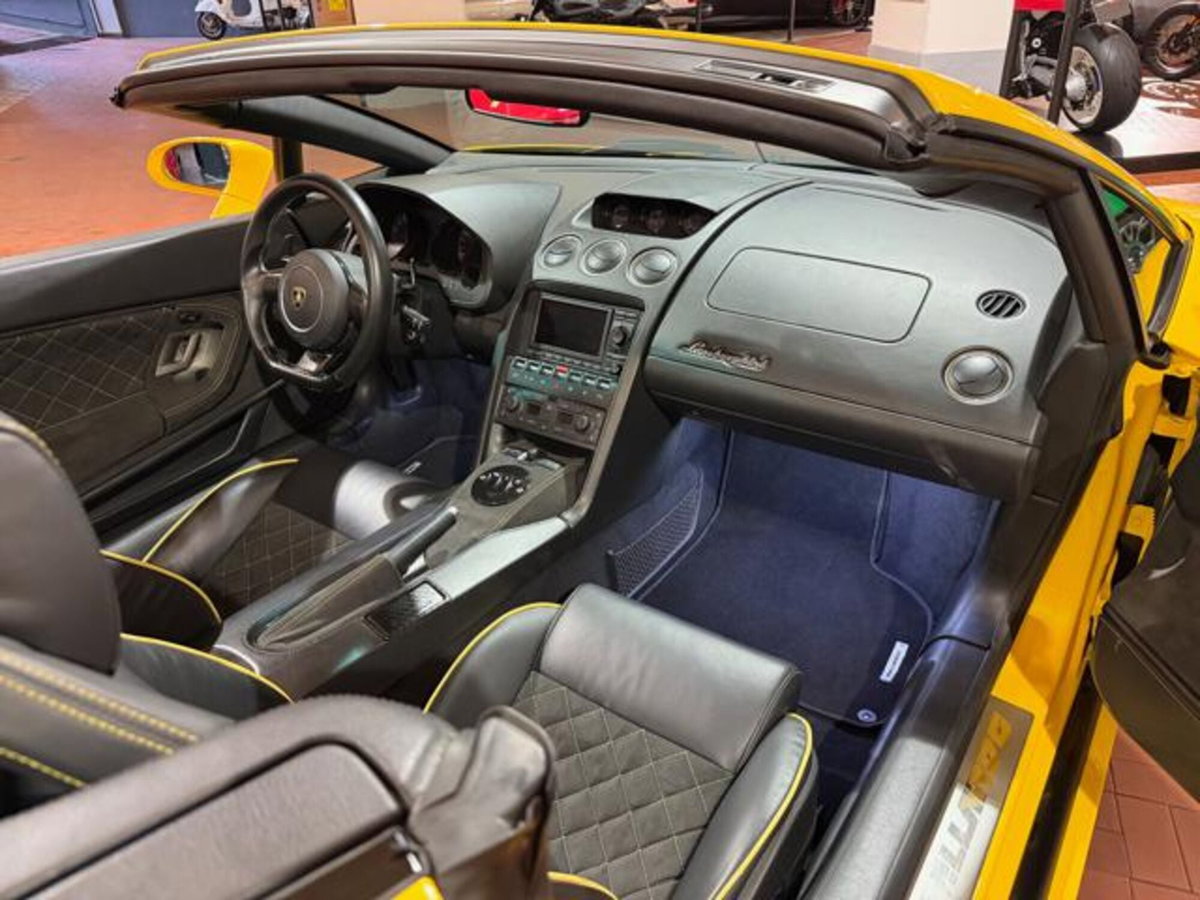 Lamborghini Gallardo Cabrio 5.0 V10 Spyder (12)