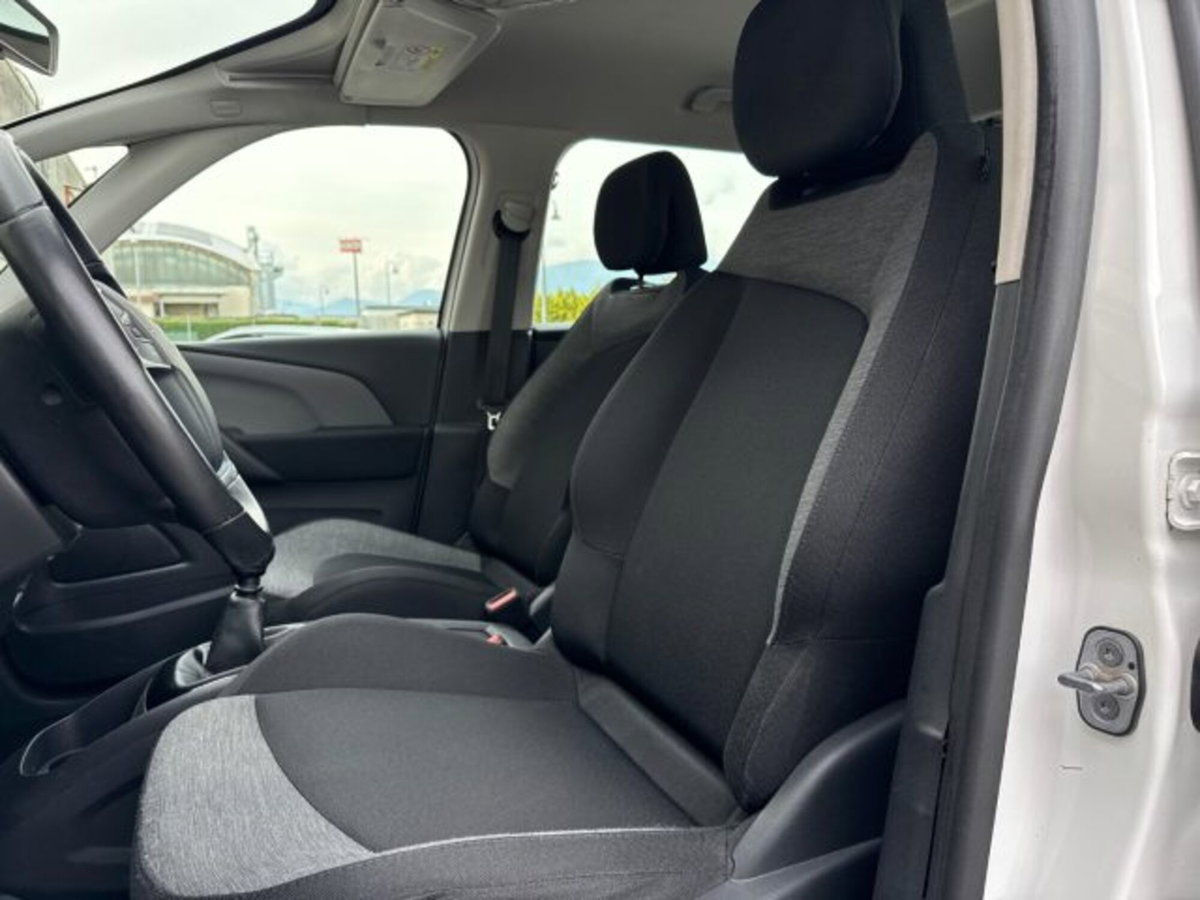 Citroen Grand C4 SpaceTourer Grand  Space  BlueHDi 130 S&S Shine Pack (15)