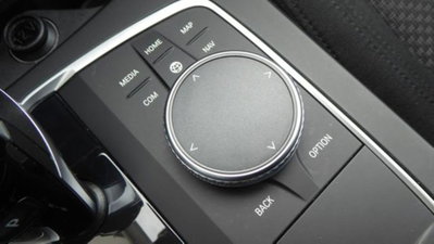 BMW Serie 1 116d 2.0 116CV cat 5 porte Attiva DPF (18)