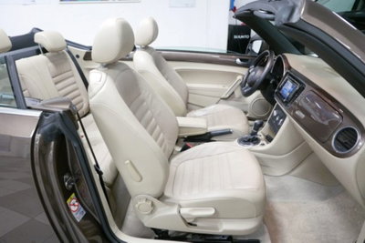 Volkswagen Maggiolino Cabrio 1.2 TSI Design (12)