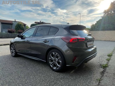 Ford Focus 1.0 EcoBoost Hybrid 125 CV Power. 5p. ST-Line Design (11)