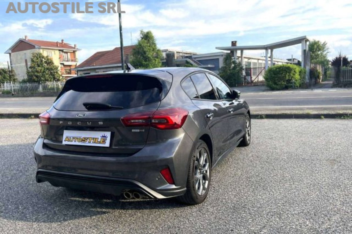 Ford Focus Station Wagon 1.0 EcoBoost Hybrid 125 CV SW ST-Line (5)
