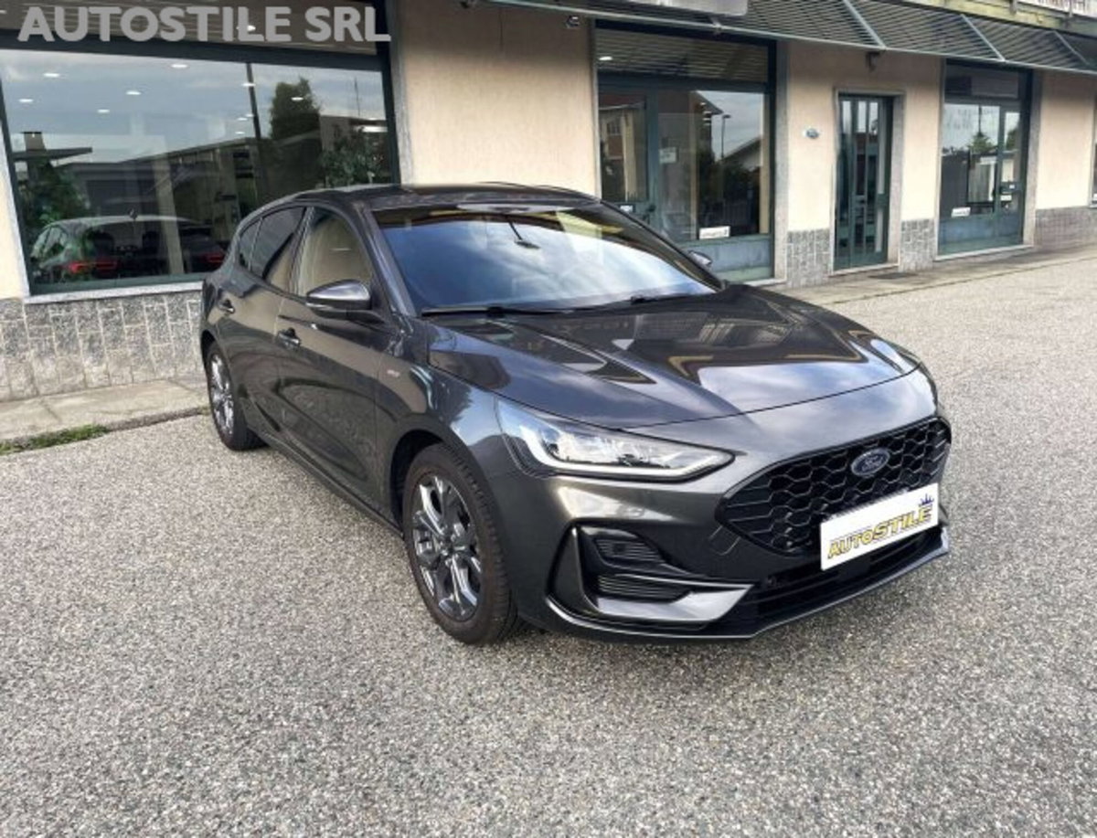 Ford Focus Station Wagon 1.0 EcoBoost Hybrid 125 CV SW ST-Line (9)