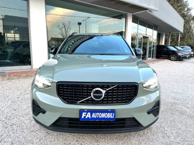 Volvo XC40 T5 Recharge Plug-in Hybrid automatico Plus Dark (3)