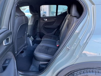 Volvo XC40 T5 Recharge Plug-in Hybrid automatico Plus Dark (9)