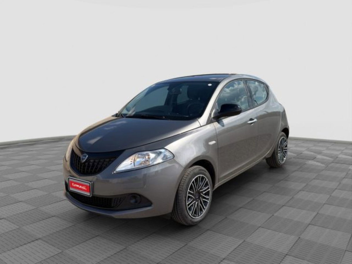 Lancia Ypsilon 1.0 FireFly 5 porte S&S Hybrid Silver Plus