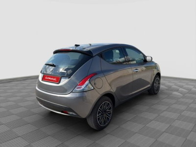 Lancia Ypsilon 1.0 FireFly 5 porte S&S Hybrid Silver Plus (5)