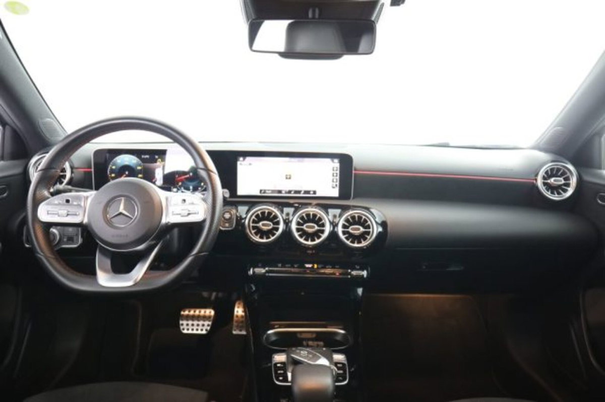 Mercedes-Benz Classe A 220 Automatic 4Matic Premium (4)