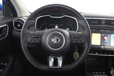 Mg ZS ZS 1.5 Luxury (5)