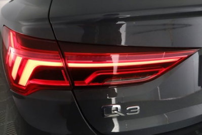 Audi Q3 Sportback 35 TDI quattro S tronic Business Plus (10)