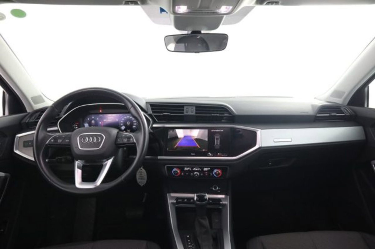 Audi Q3 Sportback 35 TDI quattro S tronic Business Plus (4)