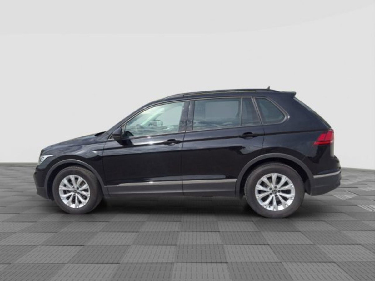 Volkswagen Tiguan 2.0 TDI 150 CV SCR DSG 4MOTION Life (2)