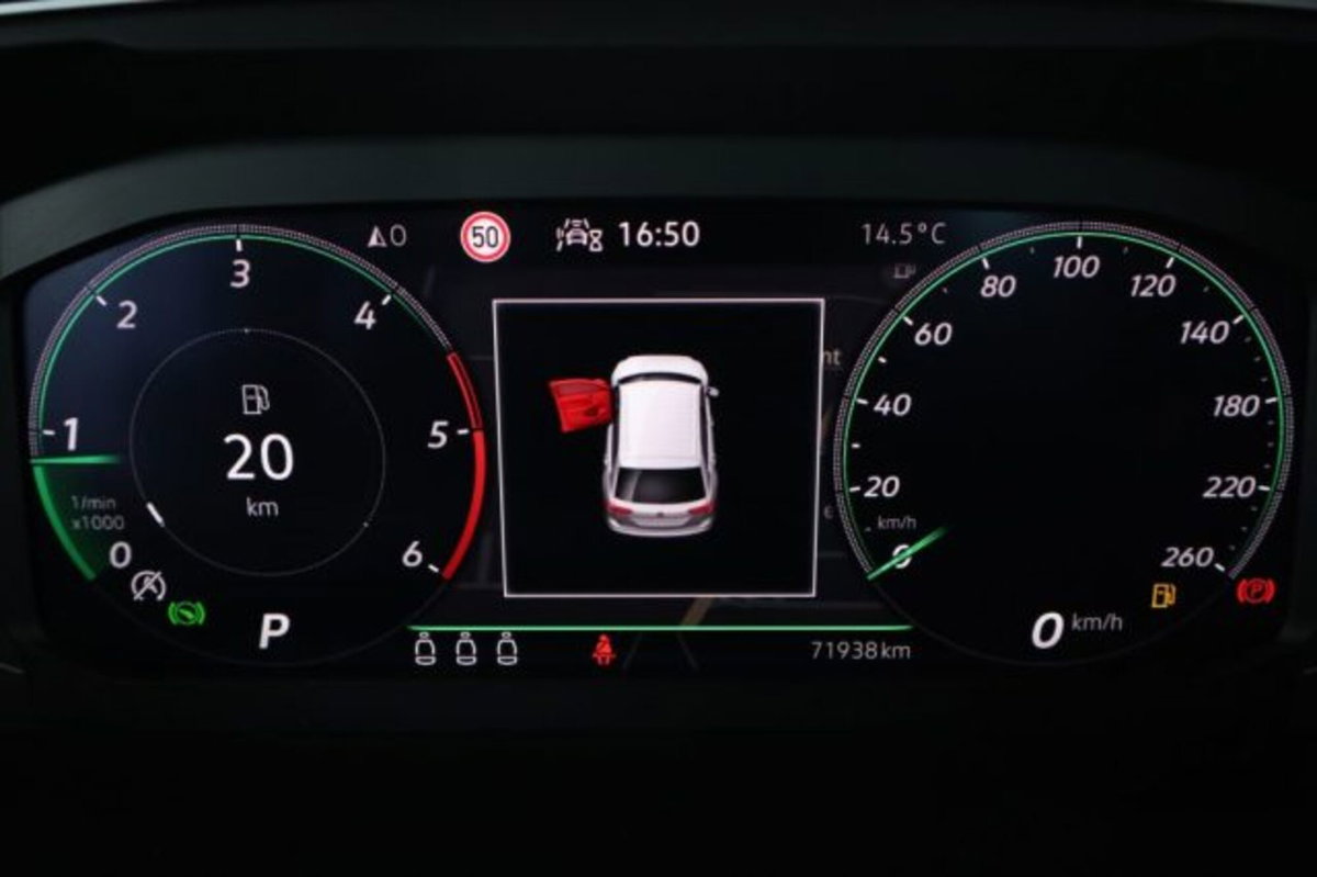 Volkswagen Tiguan 2.0 TDI 150 CV SCR DSG 4MOTION R-Line (7)
