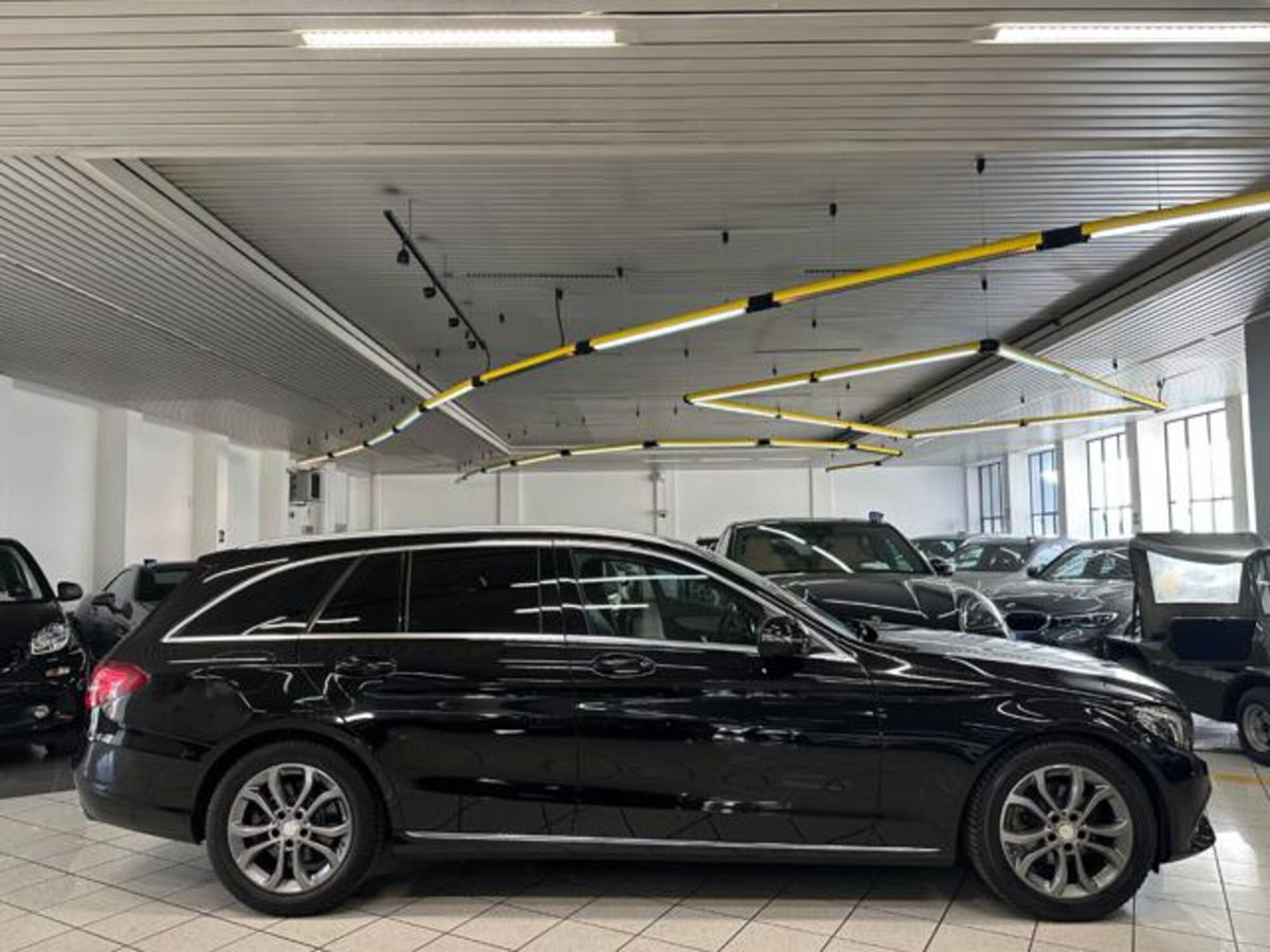 Mercedes-Benz Classe C Station Wagon 180 BlueEFFICIENCY Avantgarde (5)