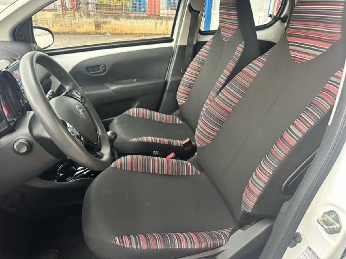 Citroen C1 C1 VTi 72 5 porte Feel (2)