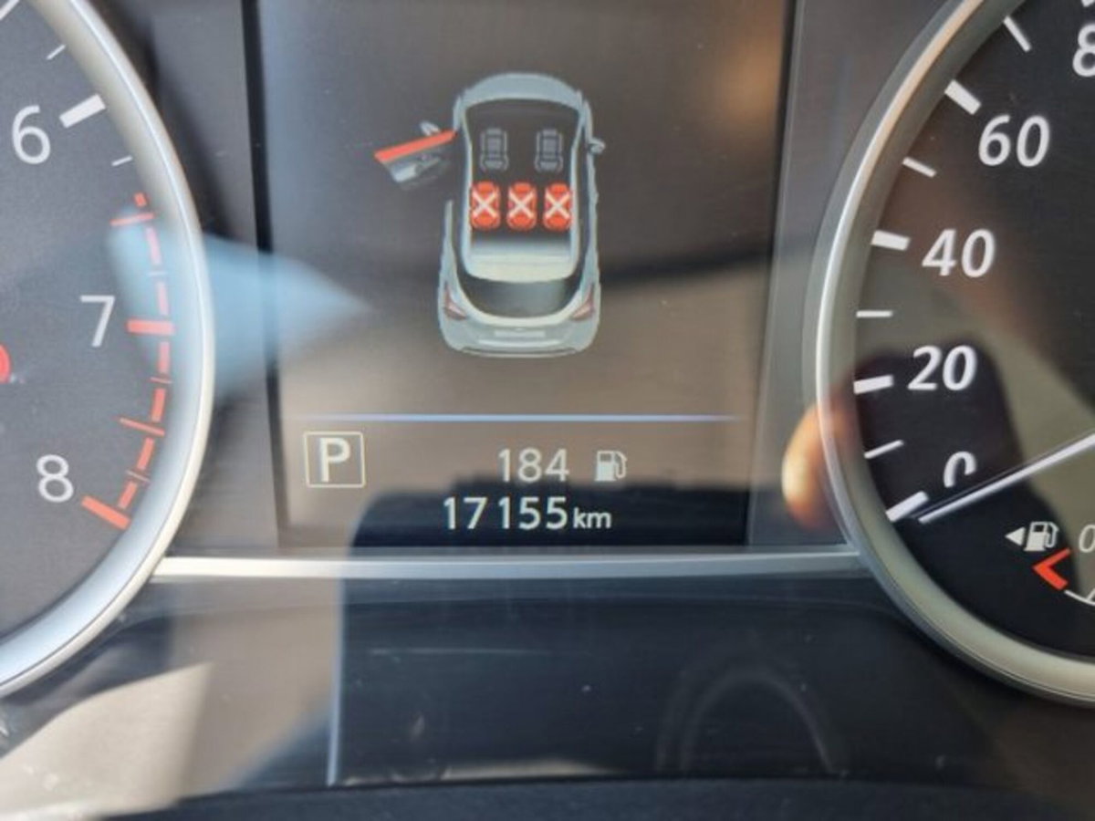 Nissan Micra IG-T 92 Xtronic 5 porte Kiiro (15)