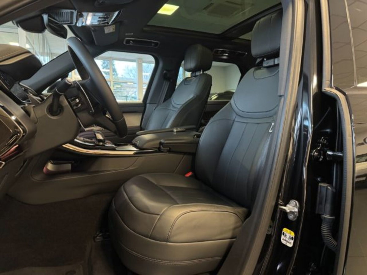 Land Rover Range Rover Sport 3.0D l6 249 CV SE (11)