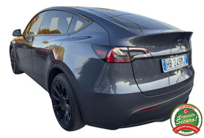 Tesla Model Y Long Range awd (4)