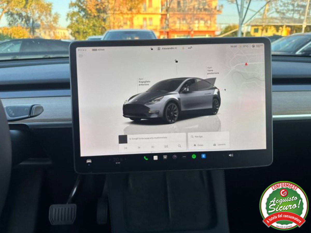 Tesla Model Y Long Range awd (7)