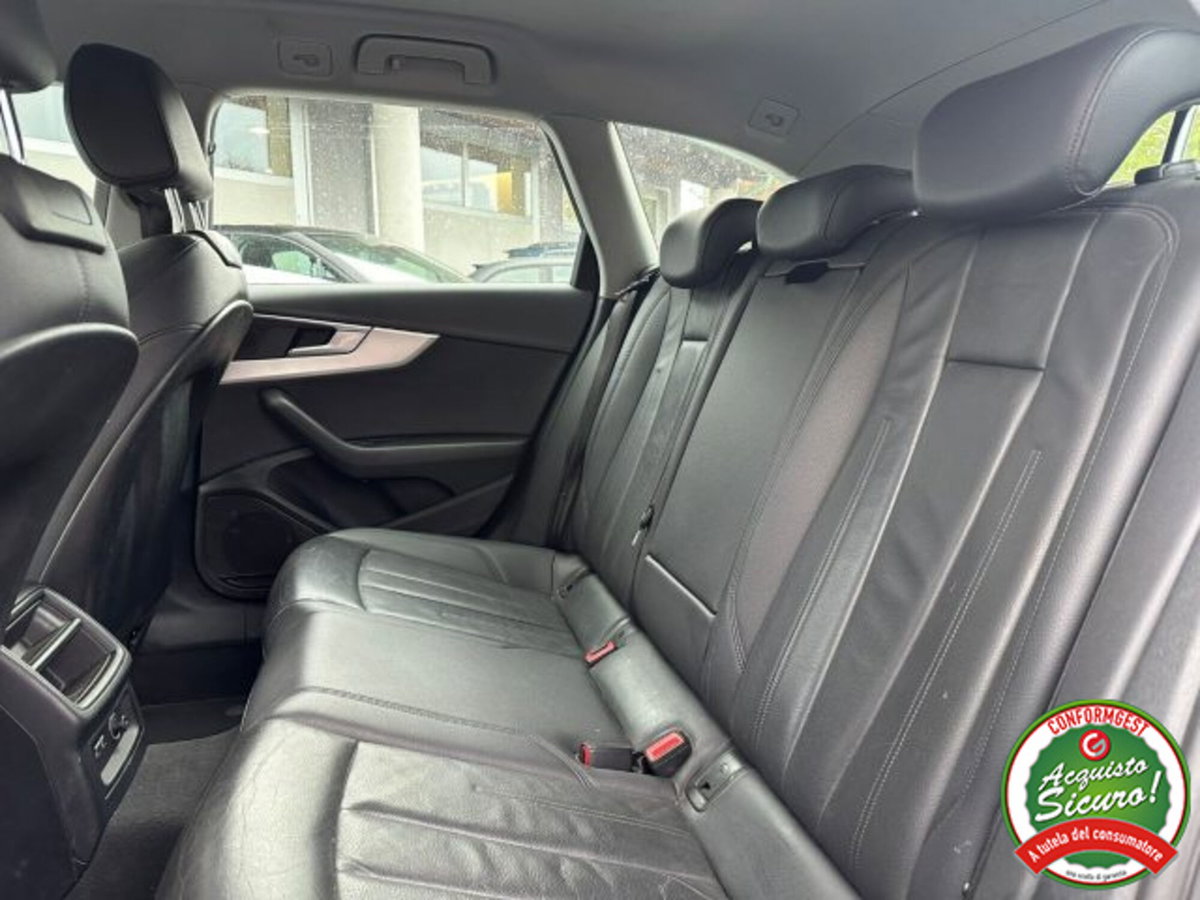 Audi A4 Avant 40 g-tron S tronic Business Sport (12)