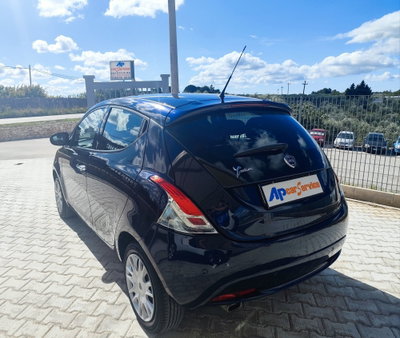 Lancia Ypsilon 1.2 69 CV 5 porte Silver (10)