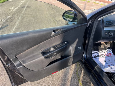 Volkswagen Passat Variant 2.0 TDI 110CV DPF Comf. (11)