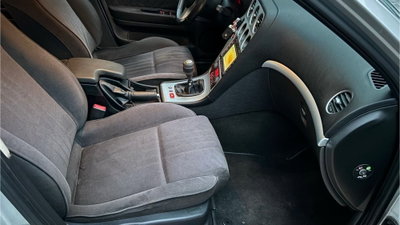 Alfa Romeo 159 1.9 JTDm 150CV Progression (10)