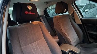 Alfa Romeo 159 1.9 JTDm 150CV Progression (13)
