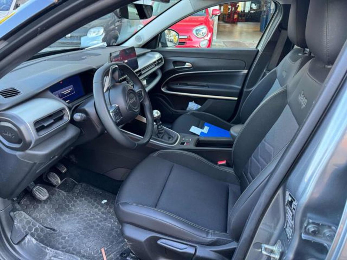 Jeep Avenger 1.2 turbo Summit fwd 100cv (3)