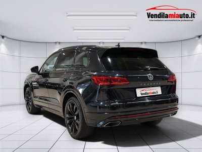 Volkswagen Touareg 3.0 V6 tdi scr R-Line Final Edition 231cv auto (4)
