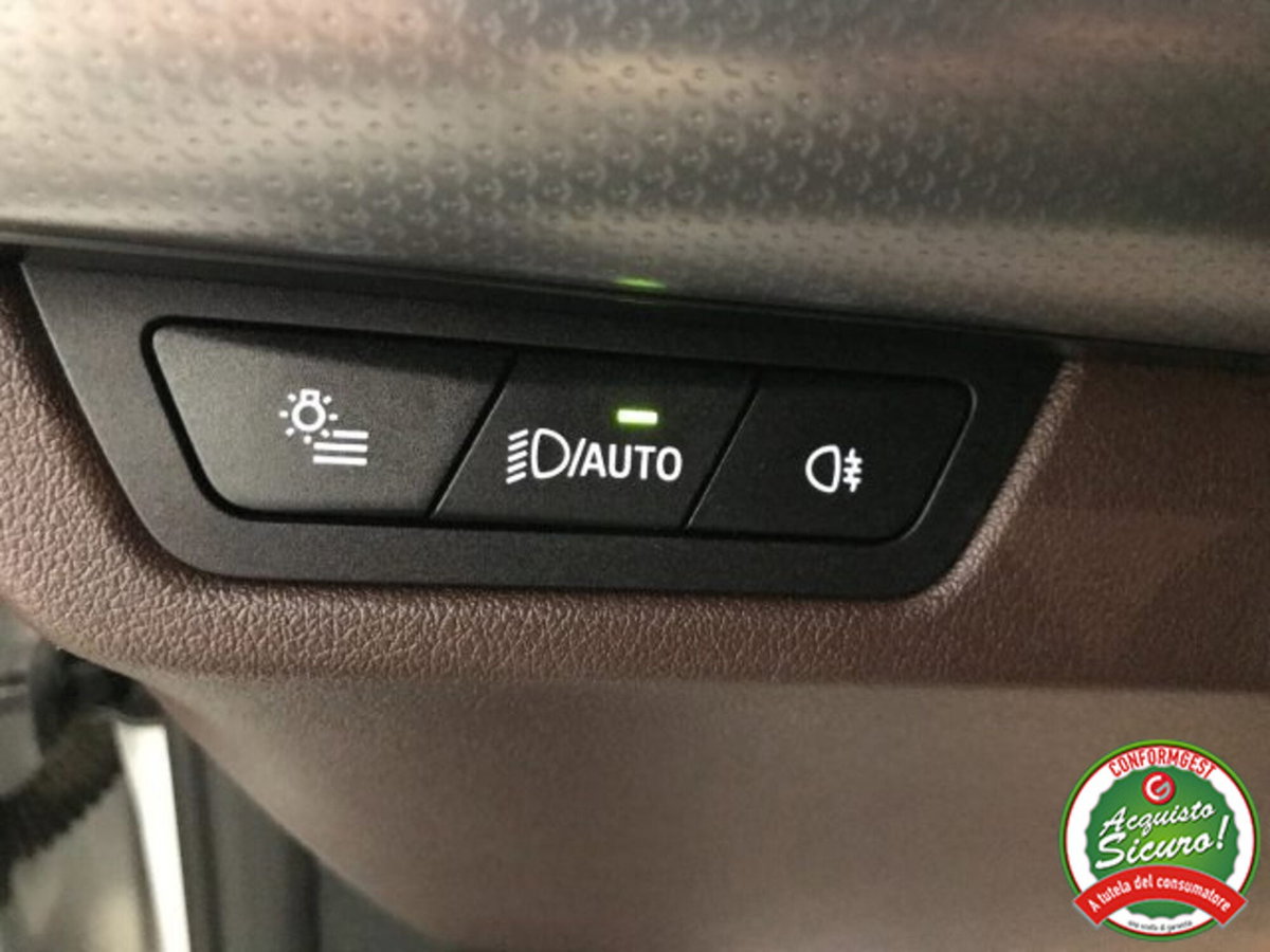 BMW X1 sDrive 18d Msport (19)