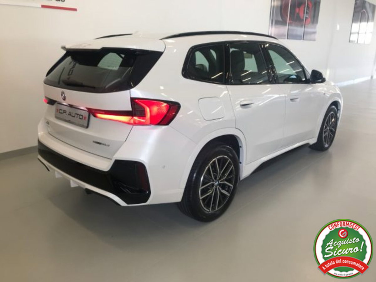 BMW X1 sDrive 18d Msport (4)