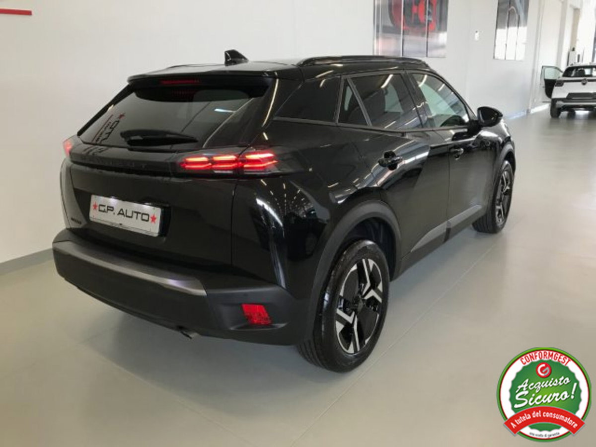 Peugeot 2008 PureTech 100 S&S Allure (4)