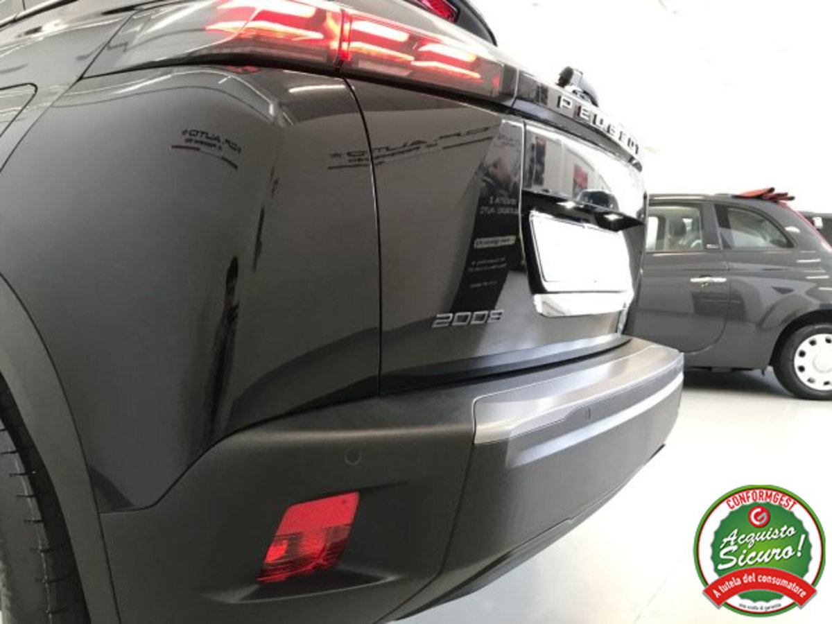 Peugeot 2008 PureTech 100 S&S Allure (7)