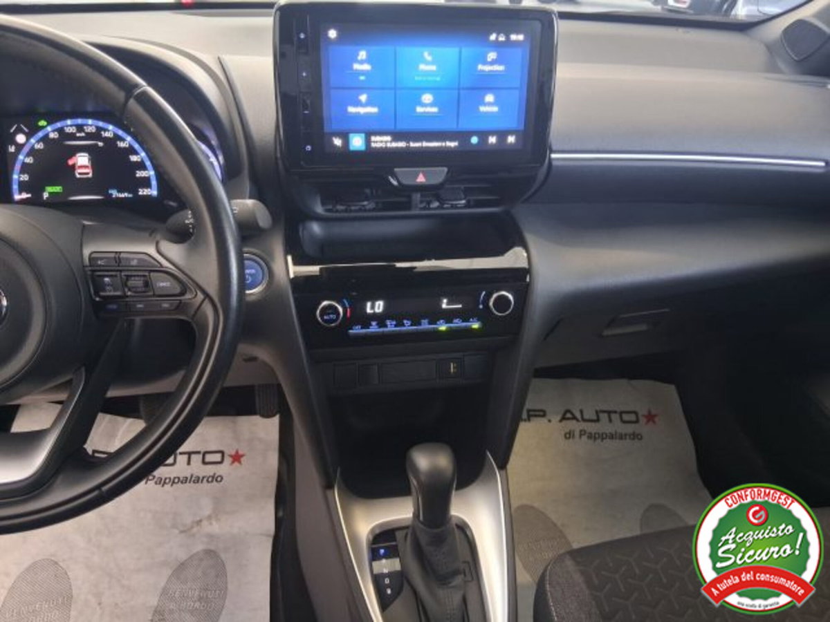 Toyota Yaris Cross 1.5 Hybrid 5p. E-CVT Trend (15)