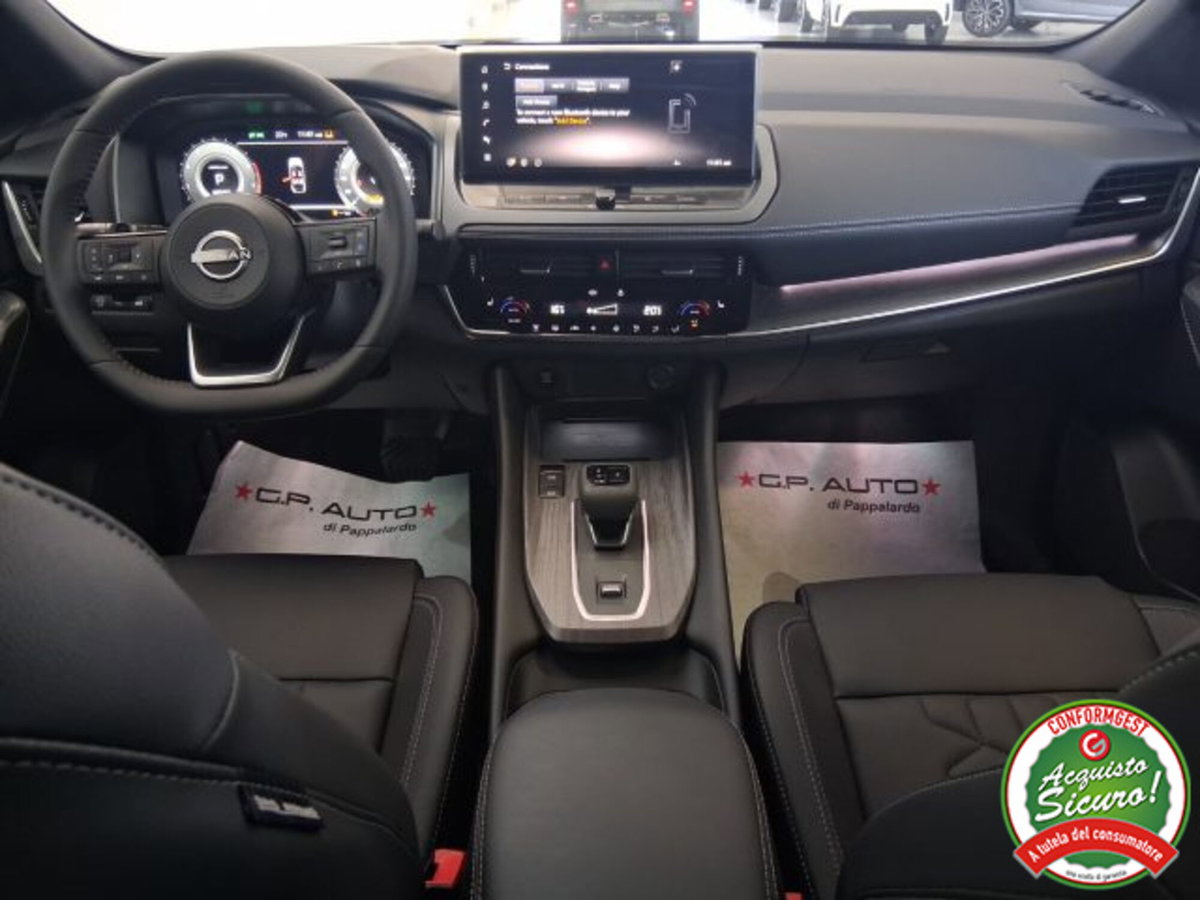 Nissan Qashqai 1.3 mhev Tekna 4wd 158cv xtronic (10)