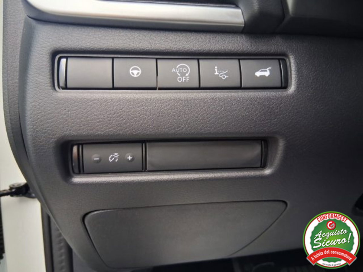 Nissan Qashqai 1.3 mhev Tekna 4wd 158cv xtronic (15)